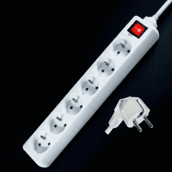 Bloc Multiprise avec interrupteur 6x16A(2P+T) - Câble 1m 3G1.0mm²